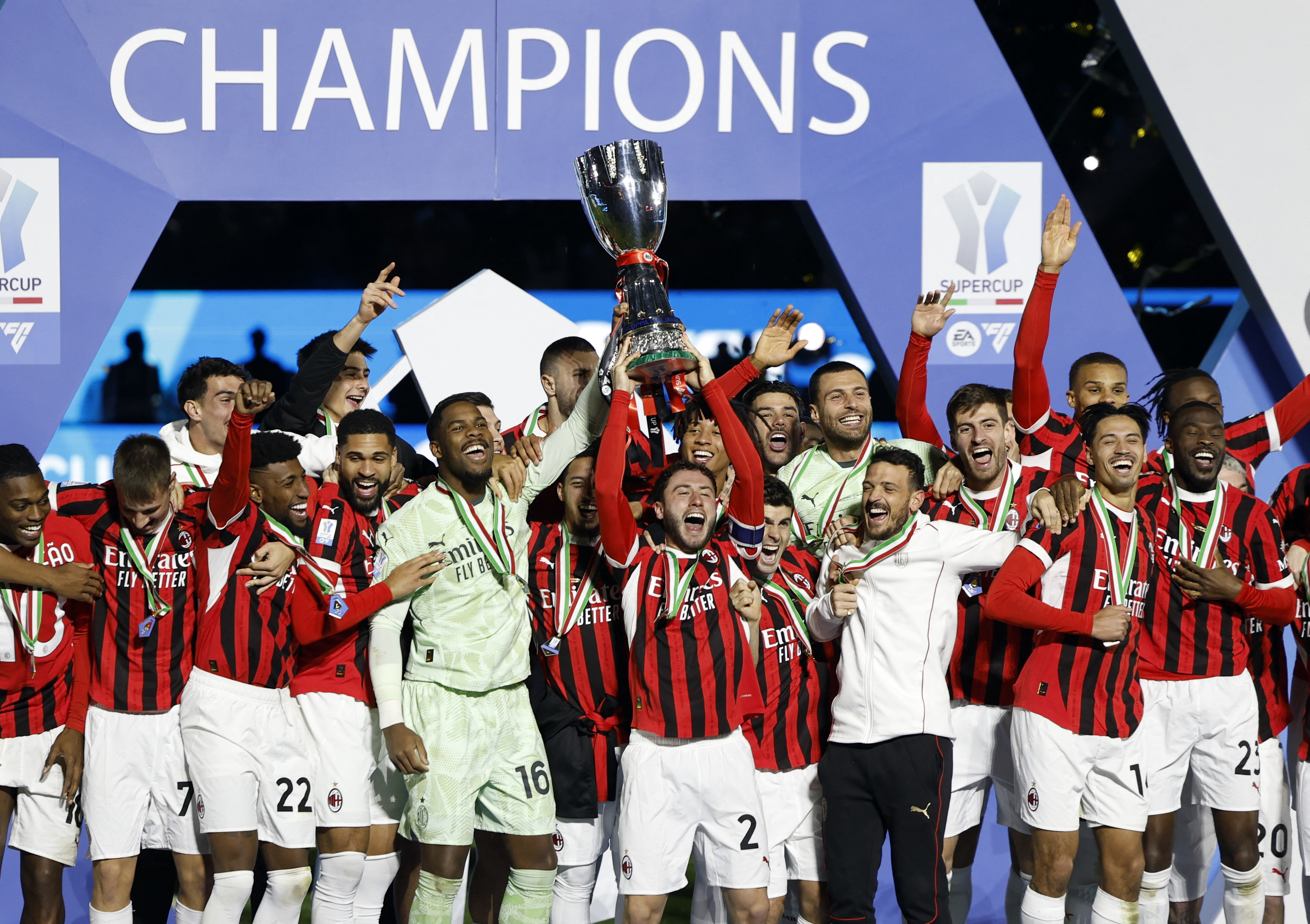 爱游戏tv-国际米兰力克比利时，迪马利亚惊艳四座