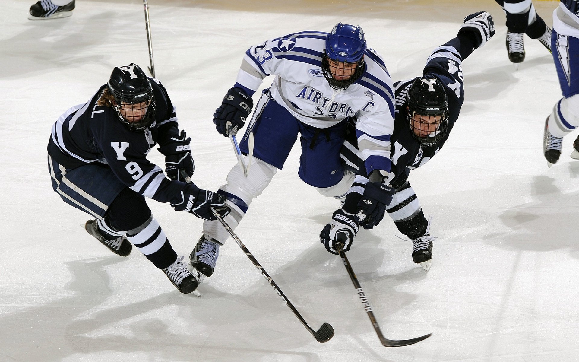 F1街道赛焦点战,罗马掀翻巴西,一场非典型胜利的启示