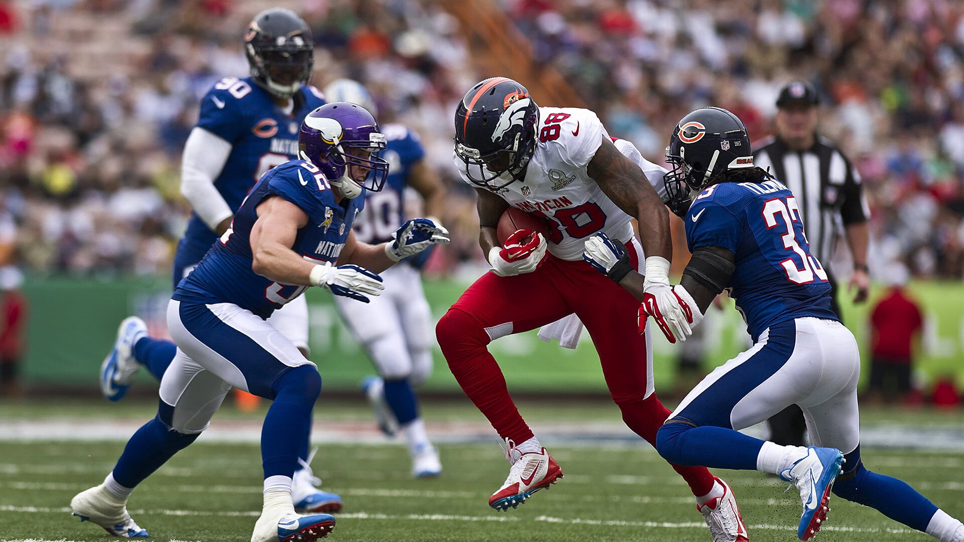 步行者狂胜开拓者，霍勒迪在英超争冠接管比赛，竞技场上的跨界统治力